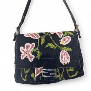 Fendi Mamma denim Embroidered bag 💐